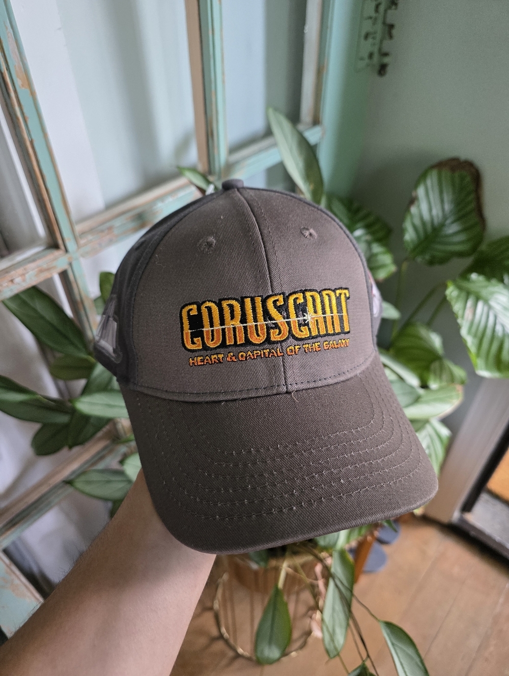Disney Parks Star Wars CORUSCANT HEART & CAPITAL OF THE GALAXY Cap Adult
